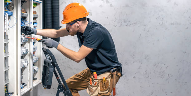 Best Local Electrician Companies  in Carrollton, TX